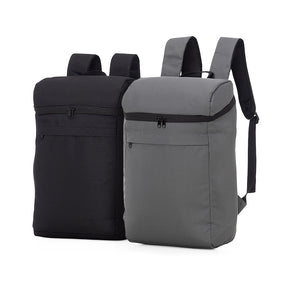 Mochila Térmica Easy Trip 16 L em poliéster, com zíper, alça de mão e alça de ombro ajustável; revestimento interno para conservar temperatura por até 4 h.
