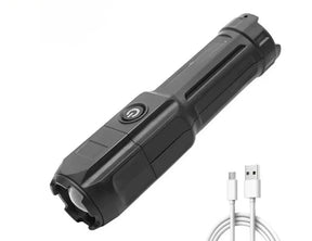 Lanterna Tática Recarregável USB com LED e Zoom Direcional - Resistente à Água - Mandatory