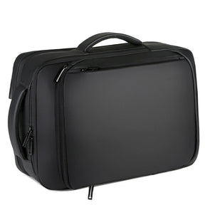 Mochila Estruturada Impermeável com Carregamento USB - Mandatory
